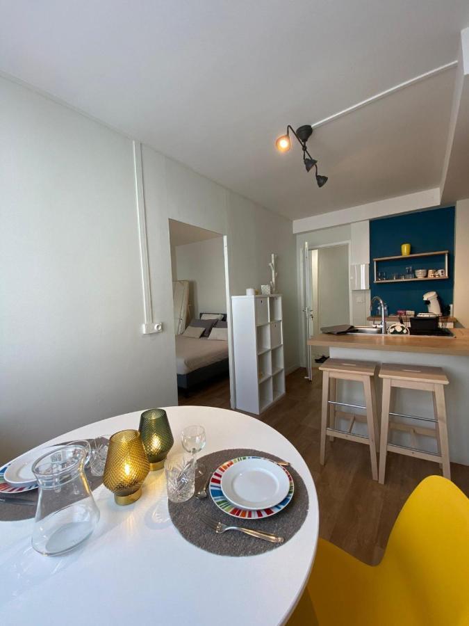 Cosy T1 ! Proche Commerces Et Axes Routiers Chateau-Renault Exterior photo